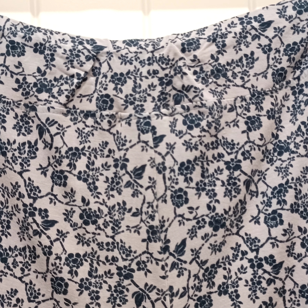 Soma Floral Gray/Navy Women's Pajama Set Sz Lg #0374 - Picture 5 of 8